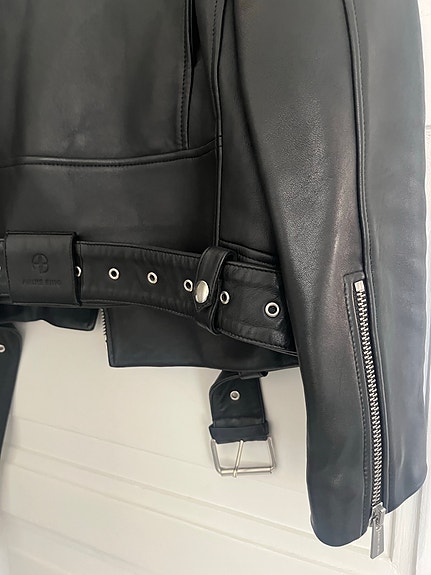Product image 12 of 13