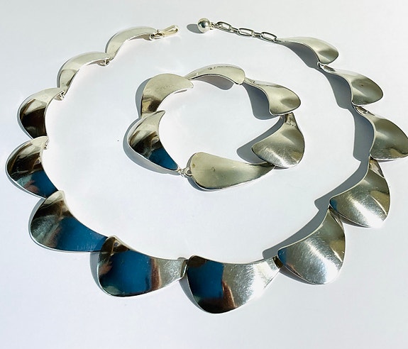 Product image 3 of 19