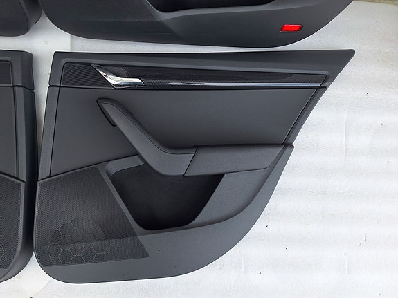 Product image 8 of 18