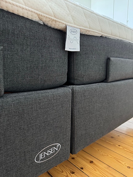 Product image 11 of 16