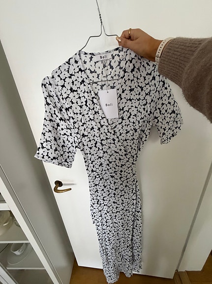 Product image 14 of 16