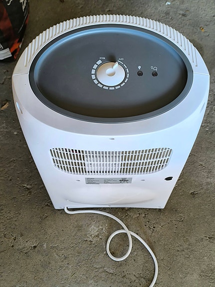 Product image 2 of 16