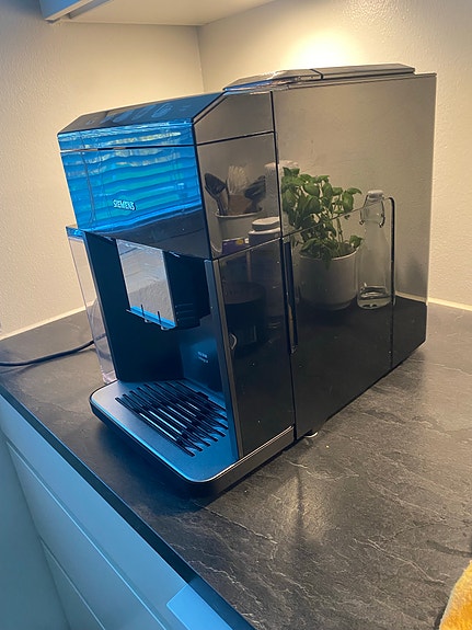Product image 2 of 12