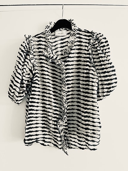Product image 2 of 16