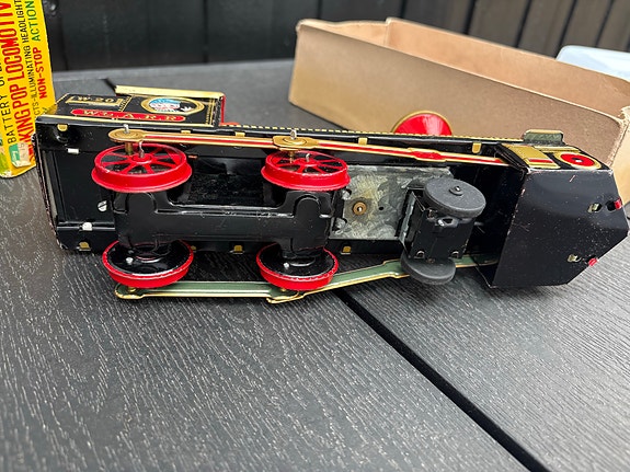 Product image 6 of 9