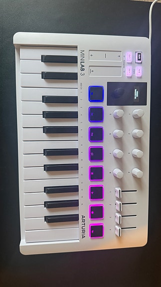 Product image 2 of 9