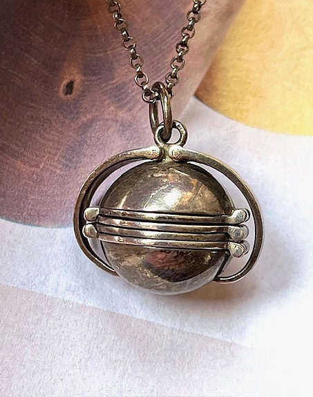 Product image 3 of 19