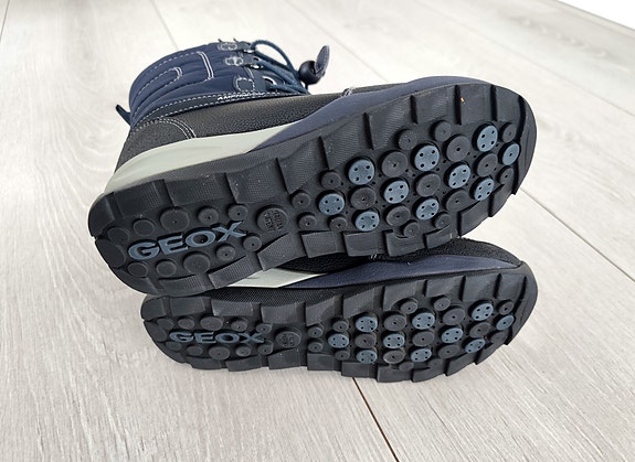 Product image 5 of 23