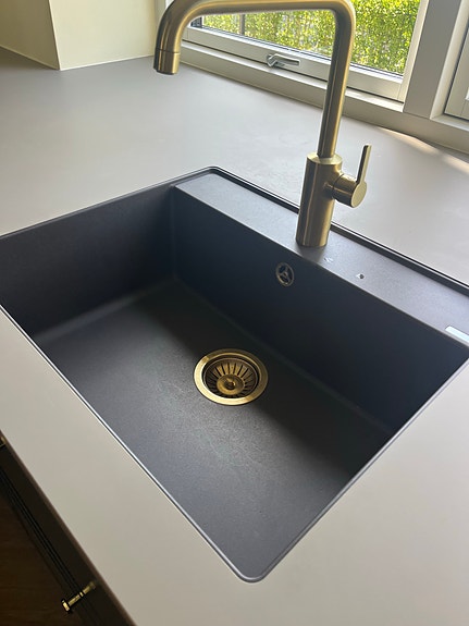 Product image 8 of 18