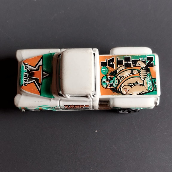Product image 2 of 6