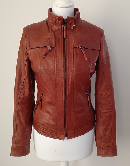 Product image 32 of 32