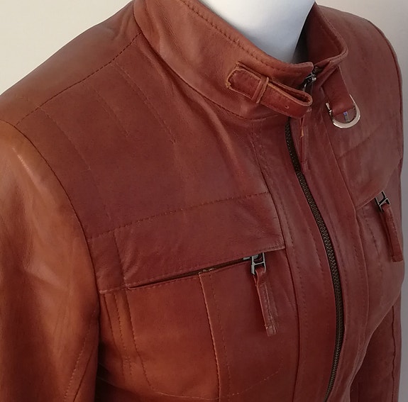 Product image 19 of 32