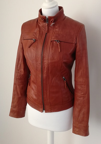 Product image 12 of 32