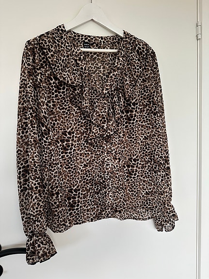 Product image 11 of 40