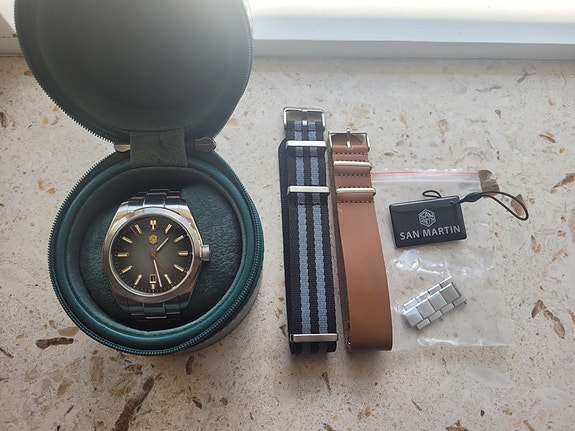Product image 2 of 8