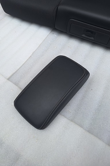 Product image 10 of 28