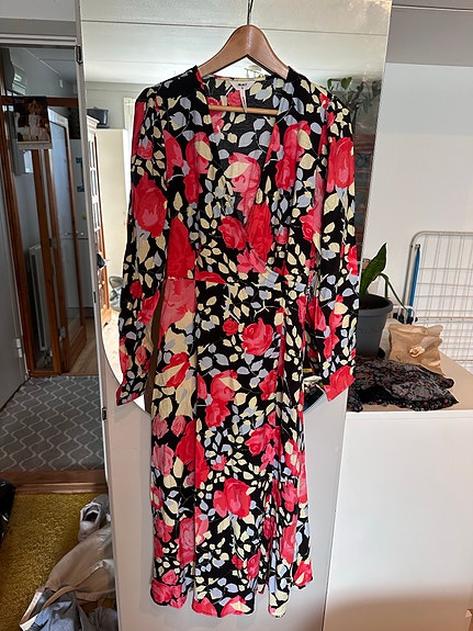 Product image 2 of 11