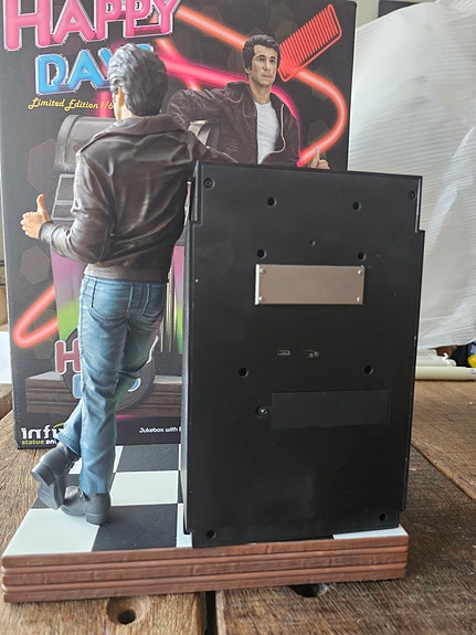 Product image 2 of 8