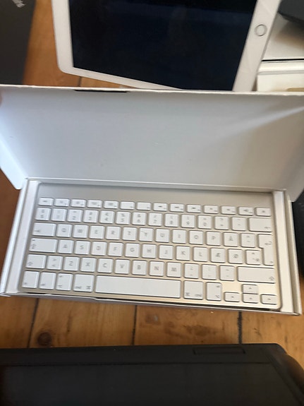 Product image 11 of 17