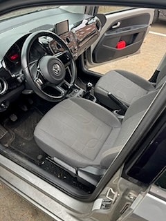 Volkswagen Up 2014 photo 5