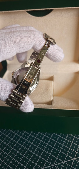 Product image 3 of 16