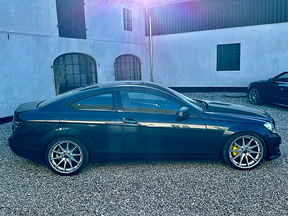 Mercedes C220 til salg hos Nabilli