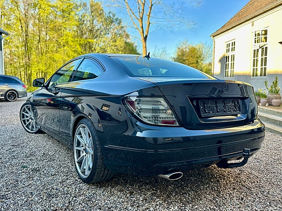 Mercedes C220 til salg hos Nabilli