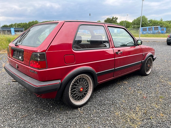 Volkswagen Golf 1989 photo 3