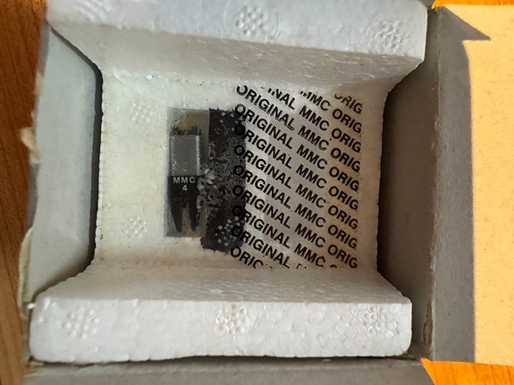 Product image 8 of 9