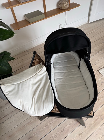 Product image 21 of 25