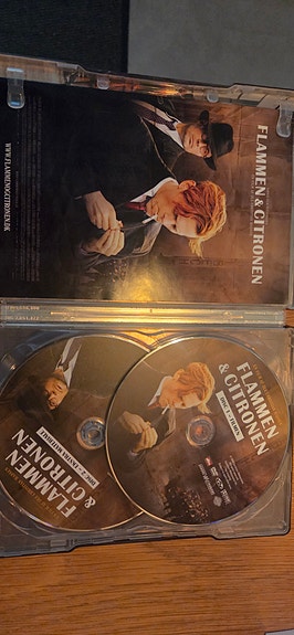 Product image 3 of 3