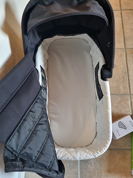 Product image 15 of 18