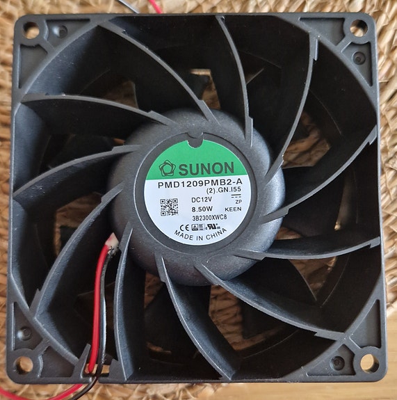 Product image 2 of 18