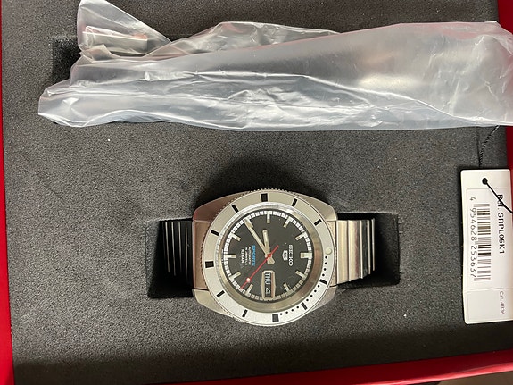 Product image 2 of 9