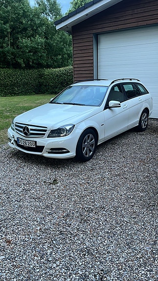 Mercedes C220 til salg hos Nabilli