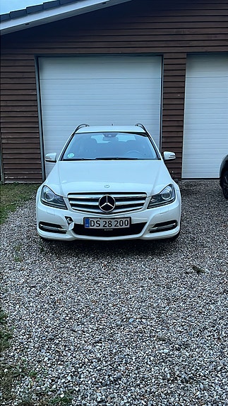 Mercedes C220 til salg hos Nabilli