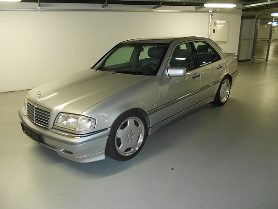 Mercedes C240