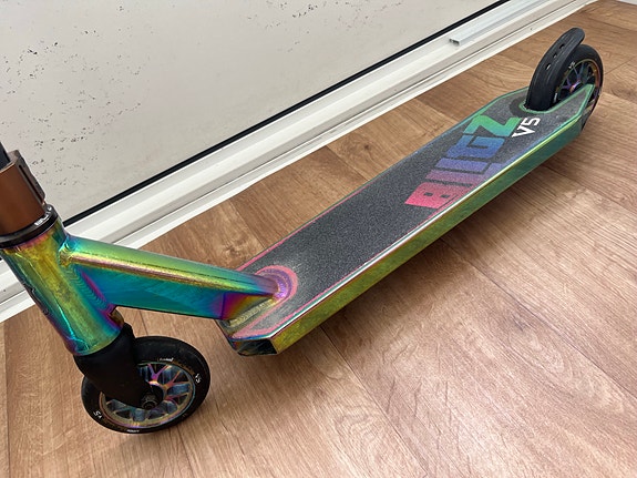 Product image 2 of 4