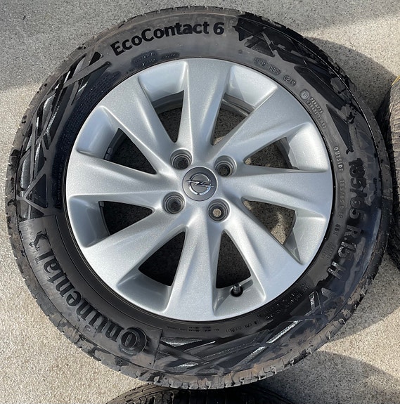 Product image 2 of 9