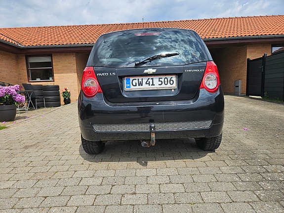 Chevrolet Aveo 2012 photo 4