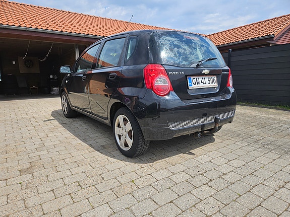 Chevrolet Aveo 2012 photo 5