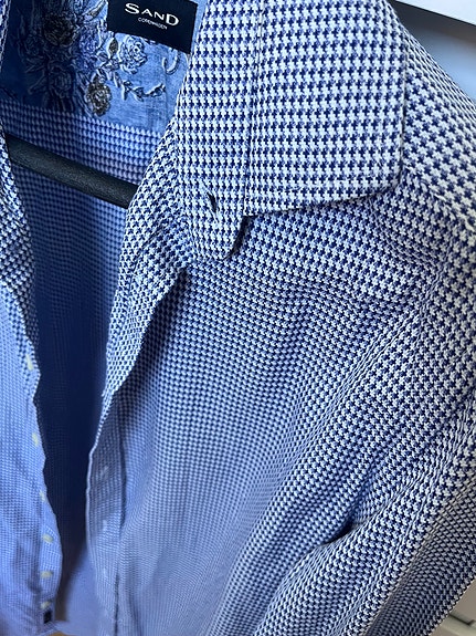 Product image 30 of 40