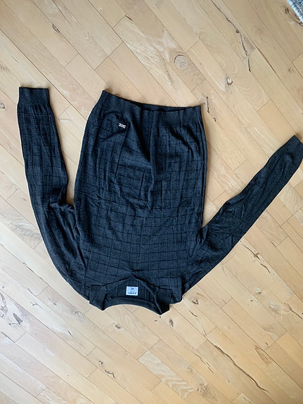 Product image 23 of 24