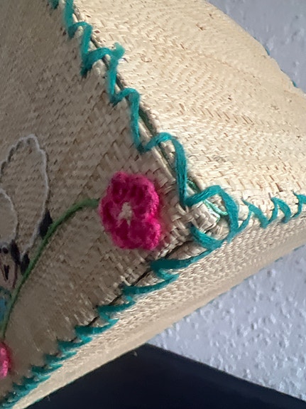 Product image 32 of 42