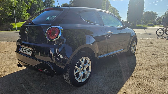 Alfa Romeo Mito 2011 photo 3