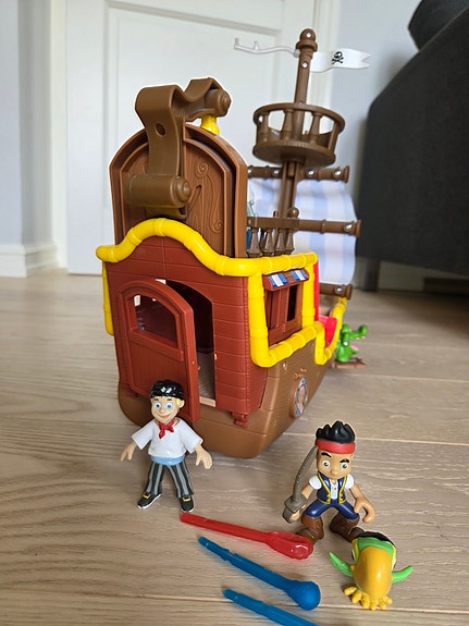 Product image 6 of 8