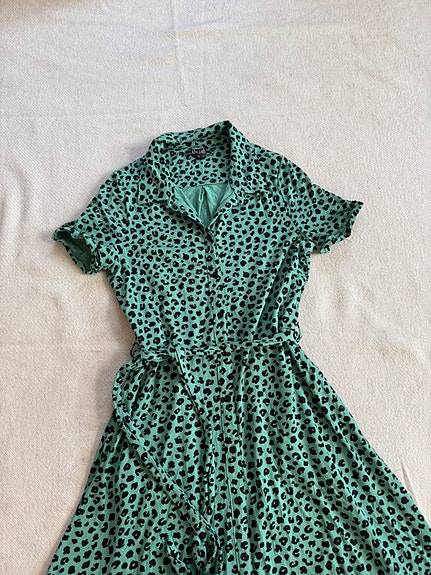 Product image 2 of 12