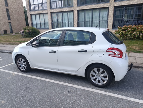 Peugeot 208 til salg hos Nabilli