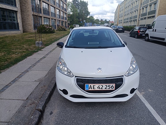 Peugeot 208 til salg hos Nabilli