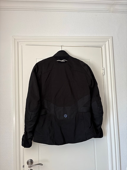 Product image 4 of 12